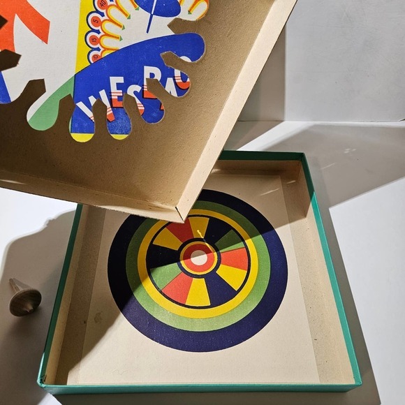 Vintage Wesback‎ Spinning Top Game Vibrant Cardboard Wood Spinner - Picture 6 of 9